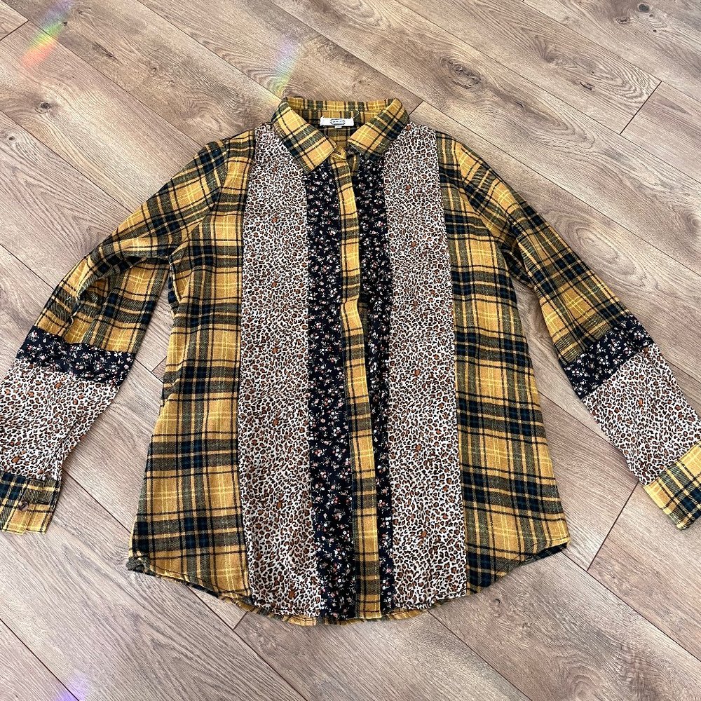 gimmick, small, flannel
